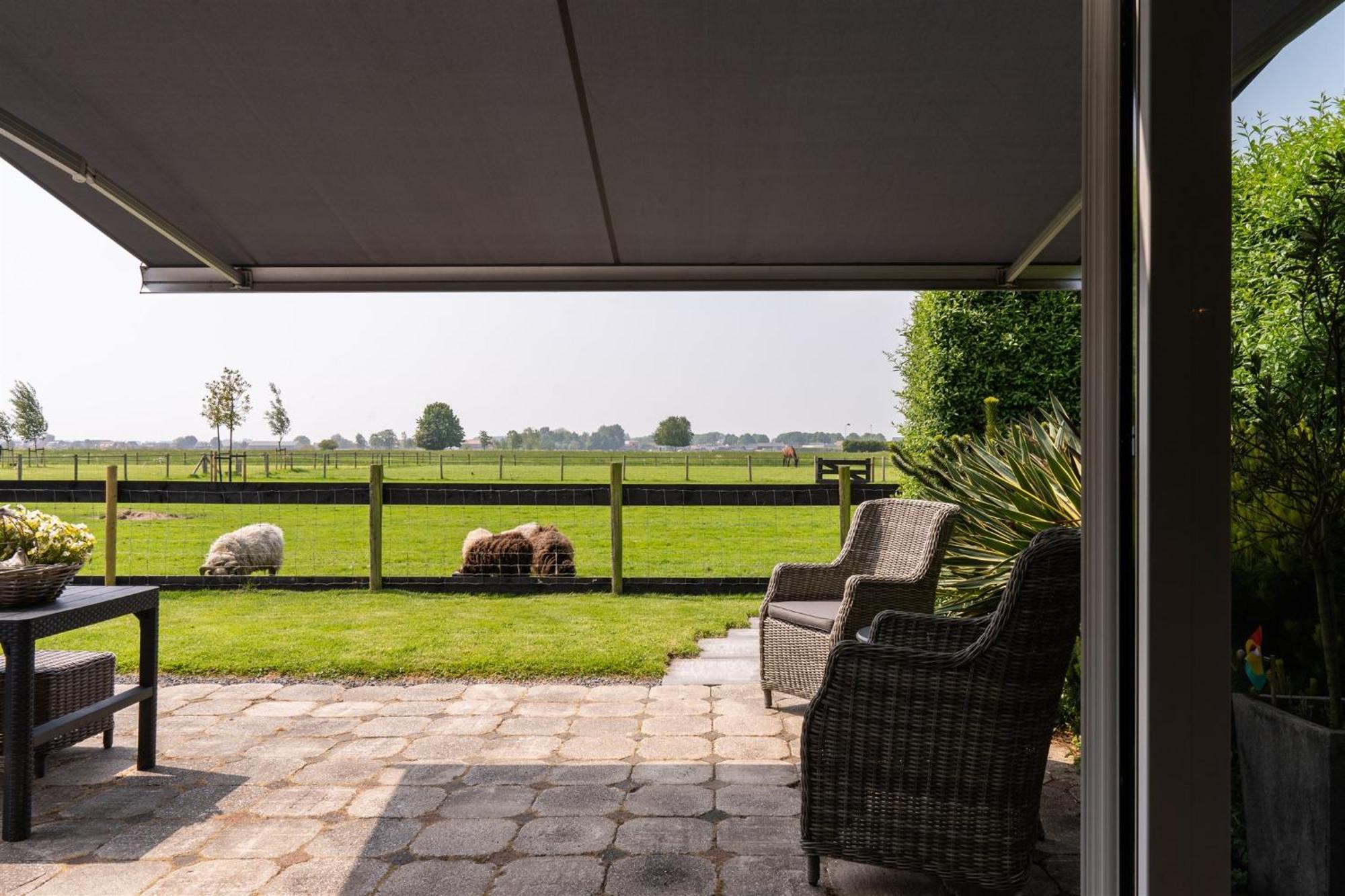 Vakantiewoning Le Garaazje 'S-Gravendeel Exterior photo